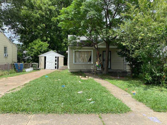 1968 Boyle Ave - Photo 1