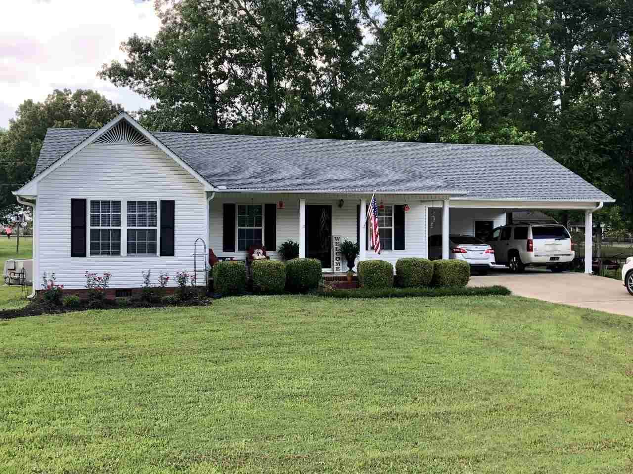 195 Vine St - Photo 1