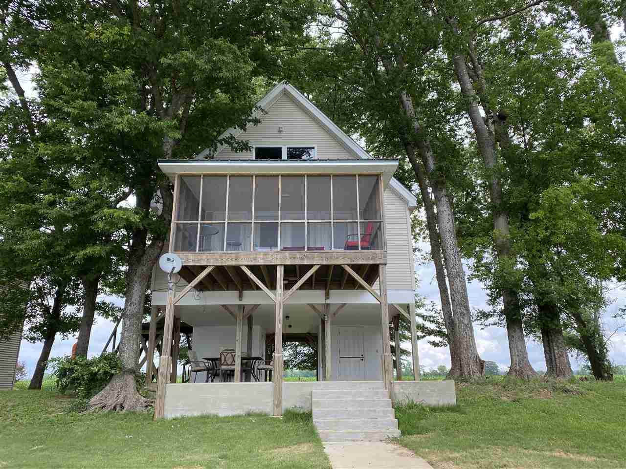 865 Arnold Ln - Photo 1