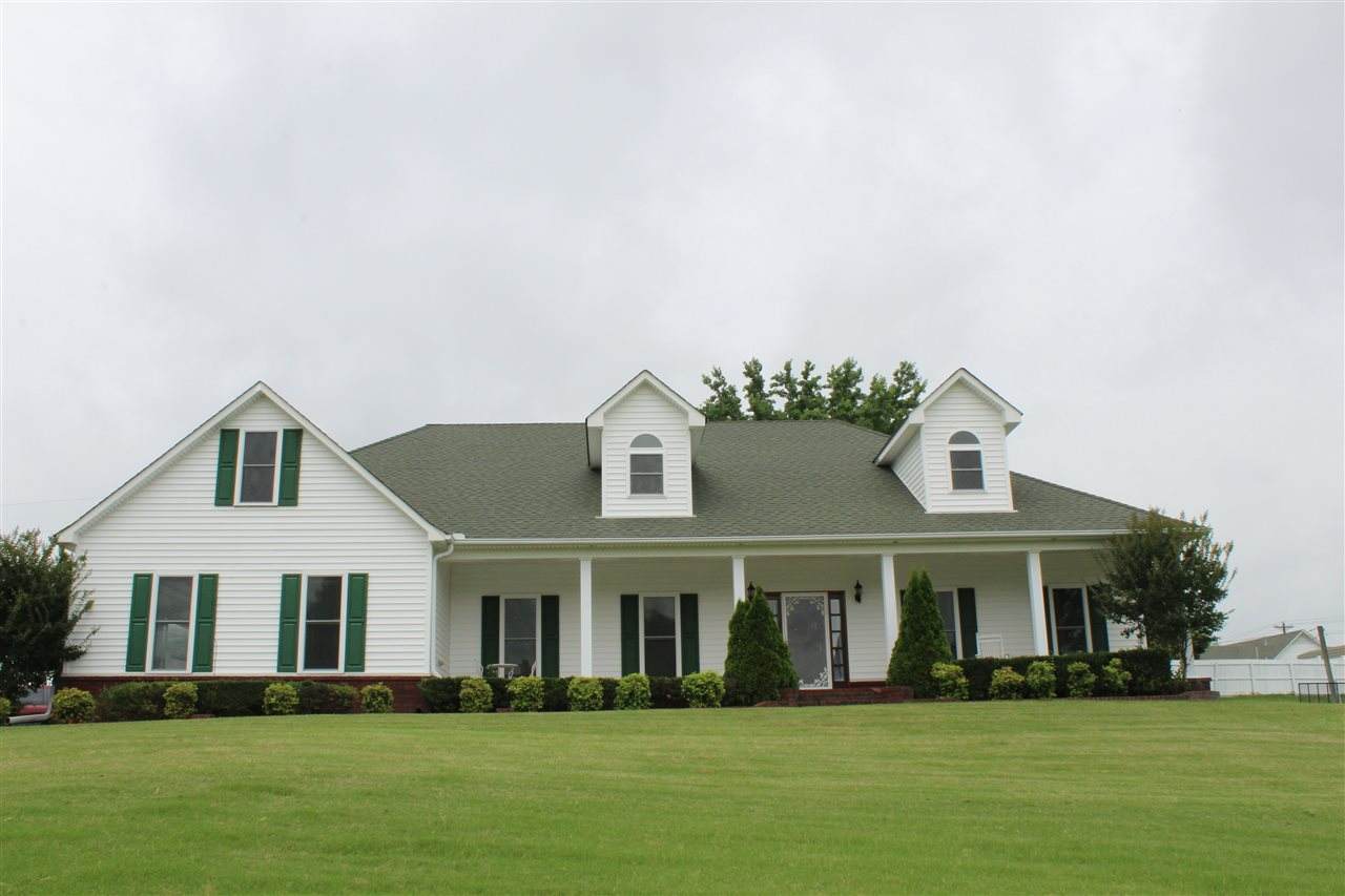 64 Manor Way - Photo 1