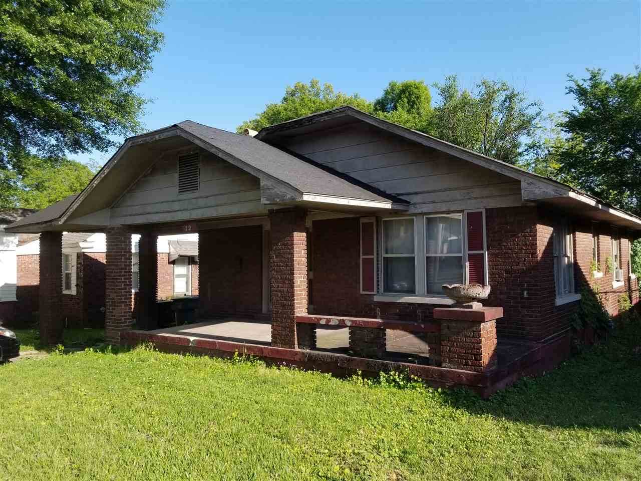 725 Mallory Ave - Photo 1