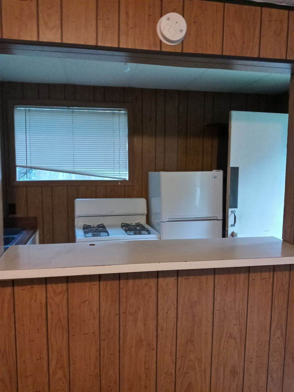1394 Carr Ave - Photo 1