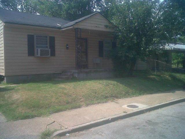 1219 Marechalneil St - Photo 1