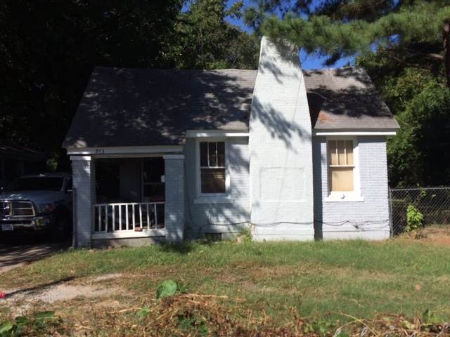 953 Highland Ave - Photo 1