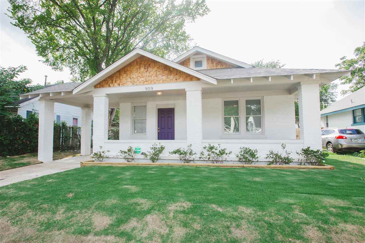 909 Watkins St - Photo 1