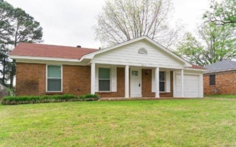 7917 Southaven Cir - Photo 1