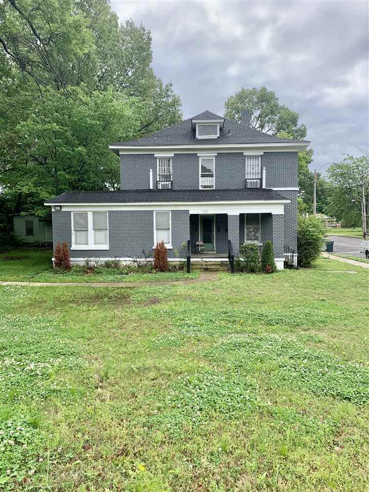 1111 Parkway Pky - Photo 1