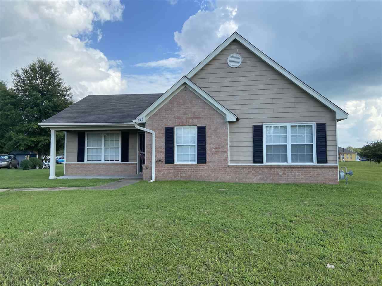 212 Harmony Dr - Photo 1