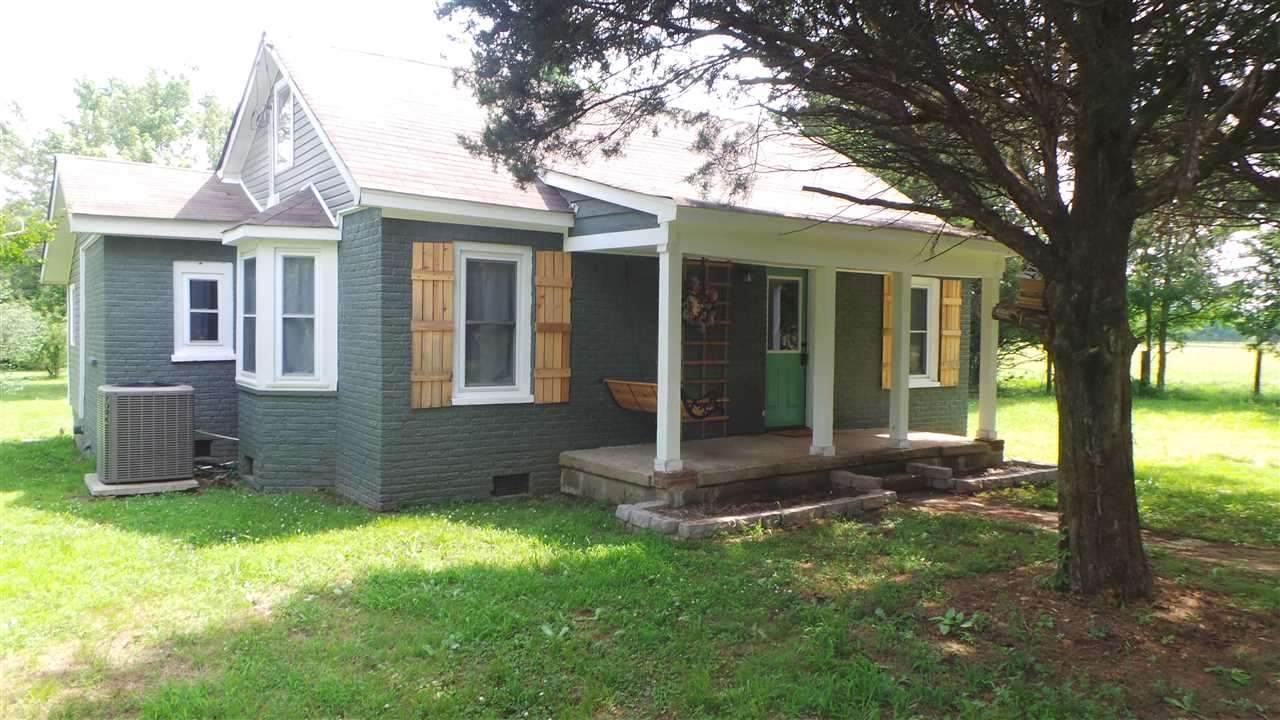 2200 57 Hwy - Photo 1