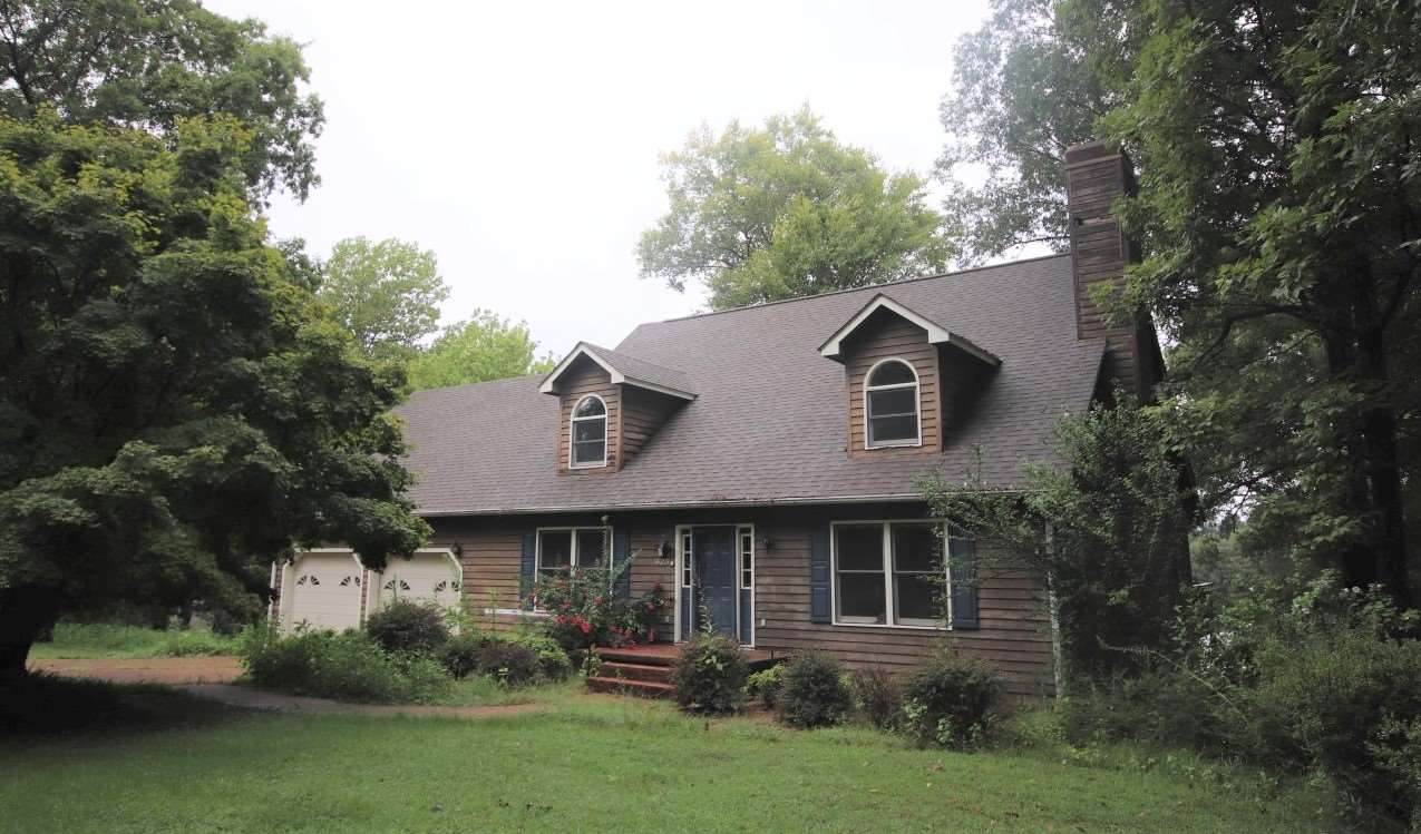 625 Oak Ridge Rd - Photo 1