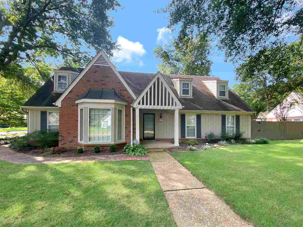 8461 Paget Ct - Photo 1