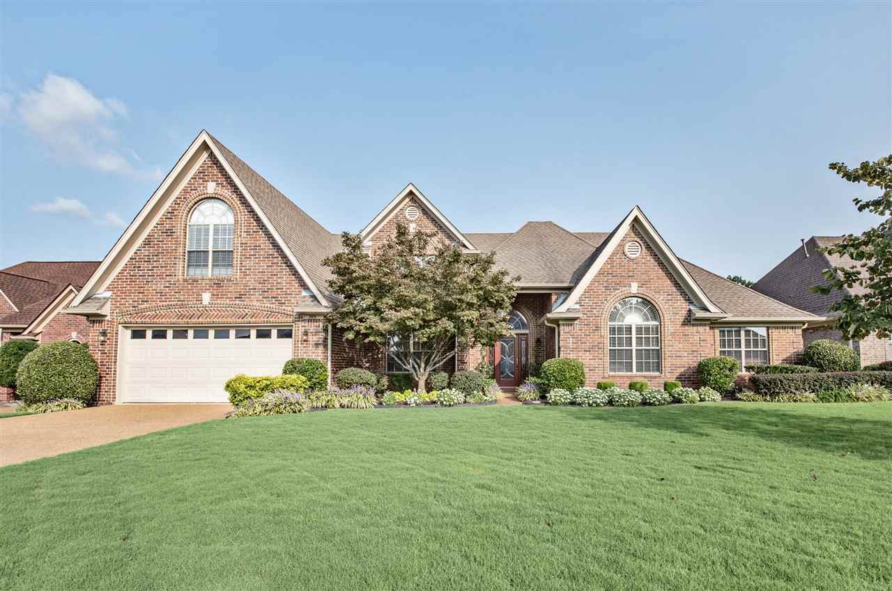 205 Fairoaks Dr - Photo 1