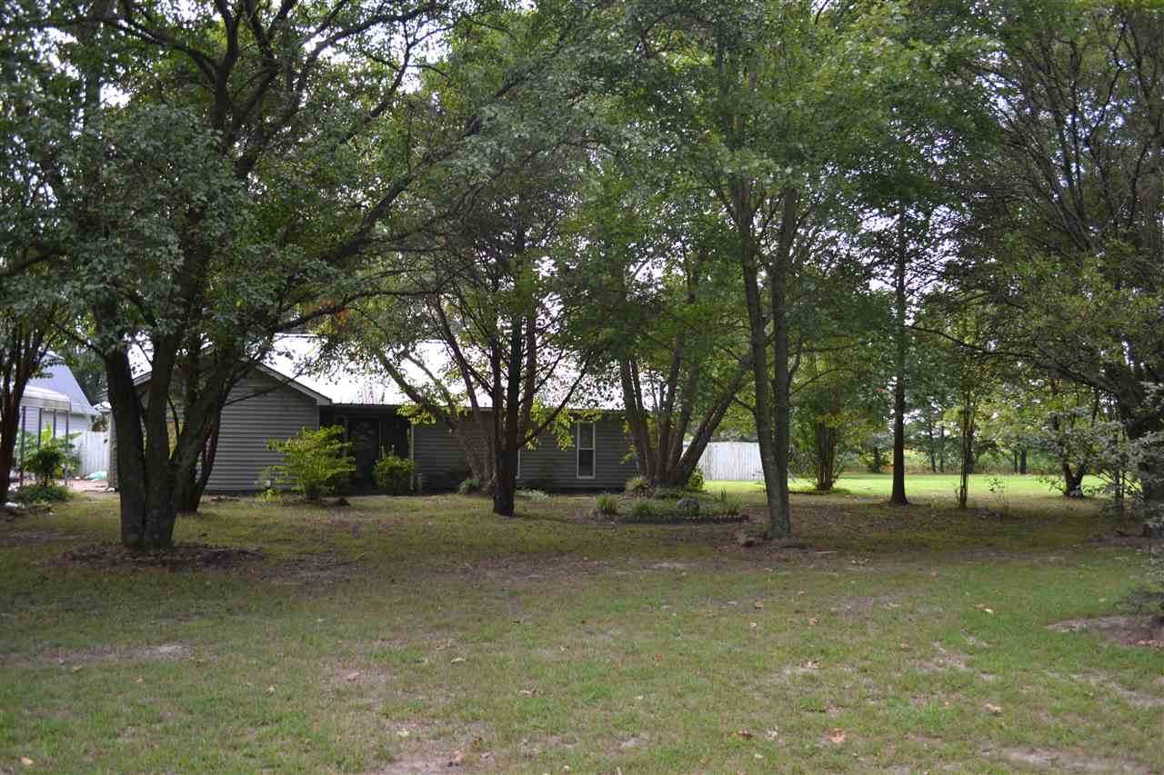 1105 Leighs Chapel Rd - Photo 1