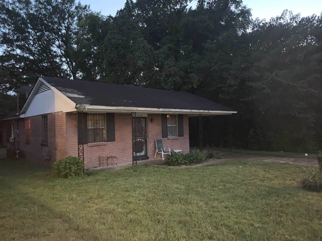 349 Essex Ave - Photo 1
