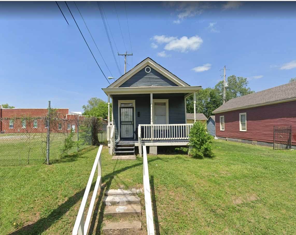 1044 Delmar Ave - Photo 1