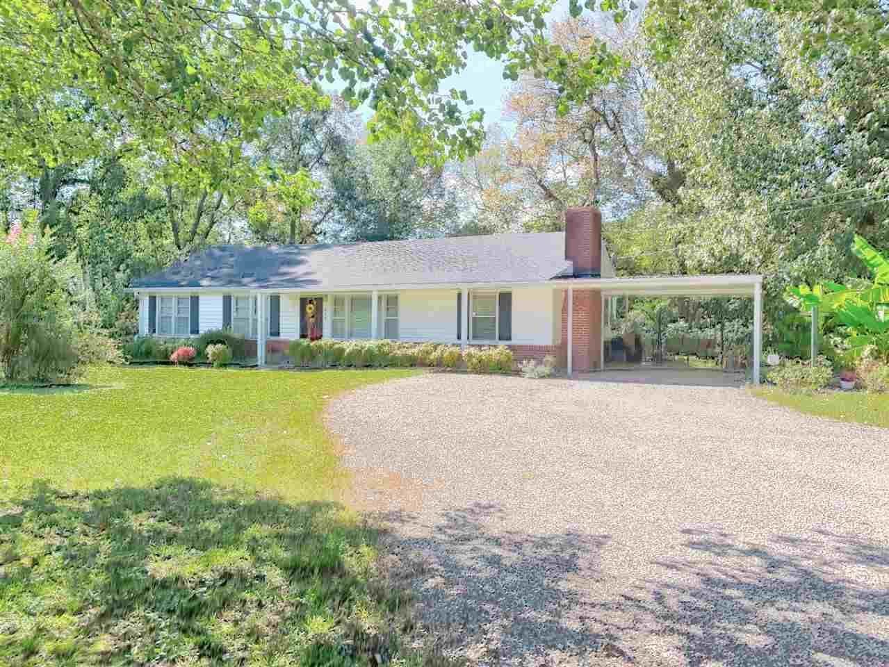 876 Cherry St - Photo 1