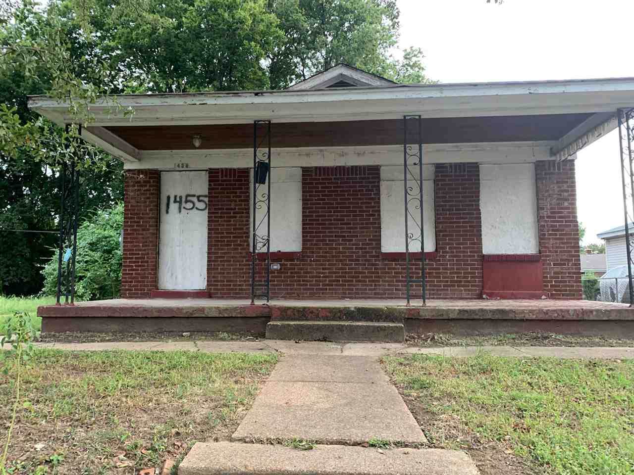 1455 Doris Ave - Photo 1