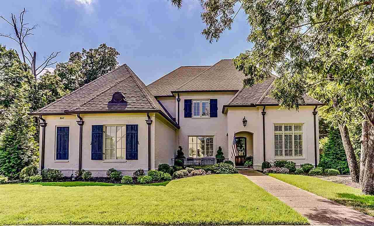 8641 Woodlane Dr - Photo 1
