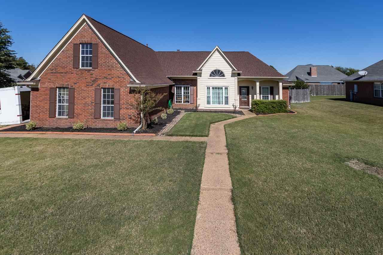 8236 Spoon Hollow Cv - Photo 1