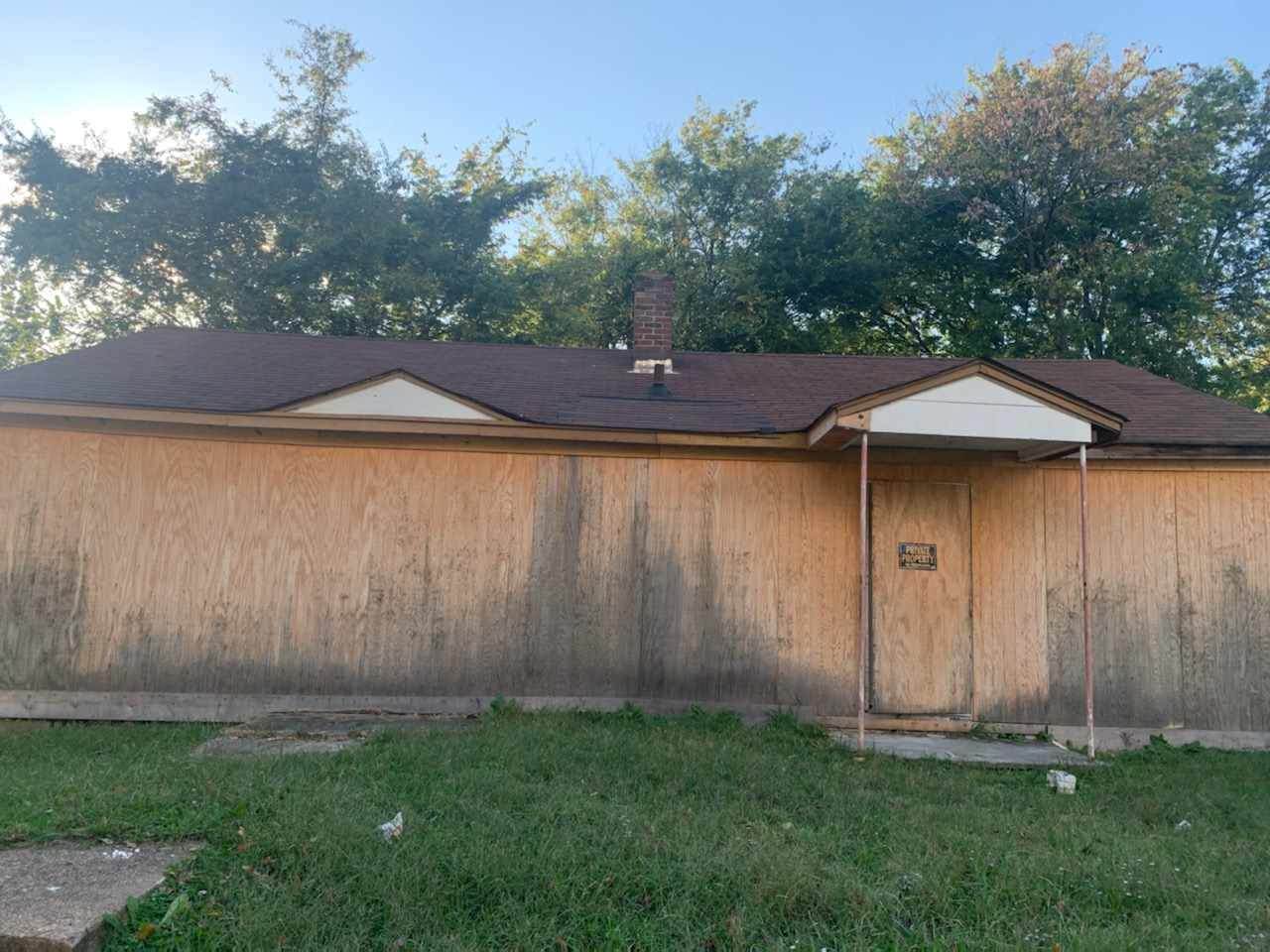 1413 Greenwood St - Photo 1