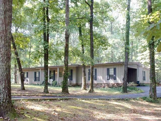 395 Wildwood Rd - Photo 1