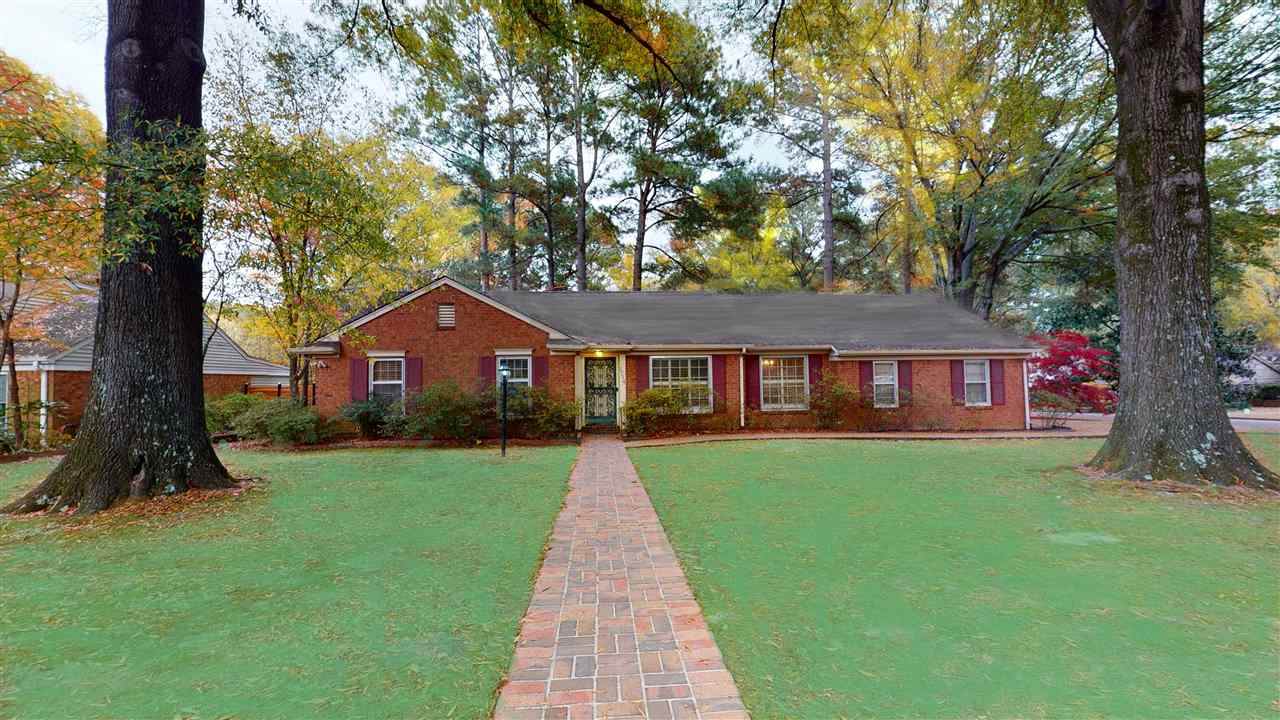 1714 Cedarcrest Cv - Photo 1