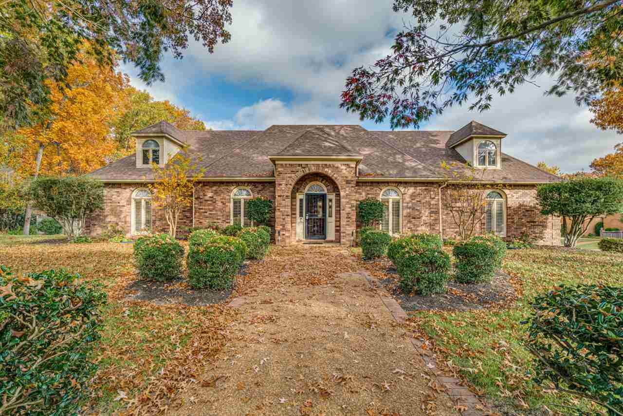 7862 Woodchase Dr - Photo 1