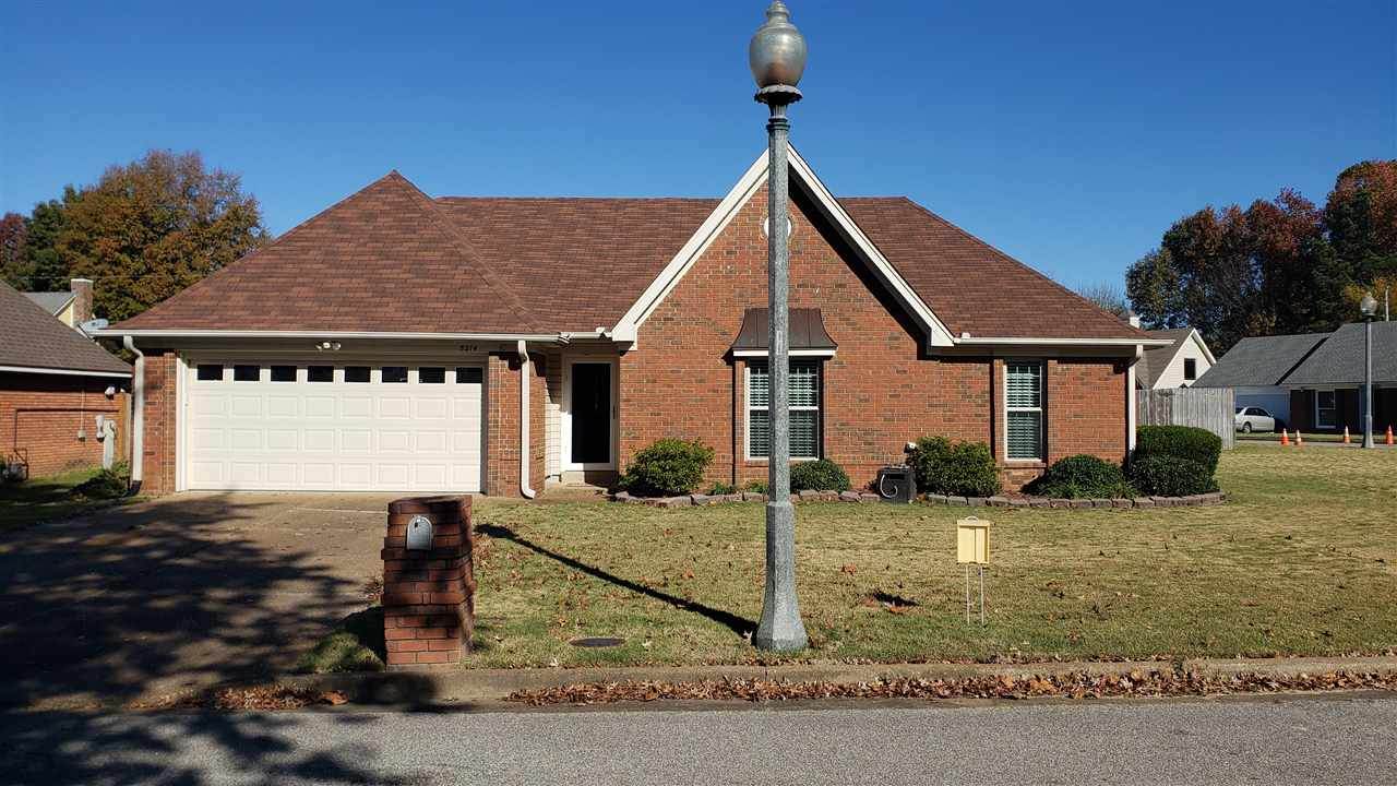 8214 Creekside Cir - Photo 1