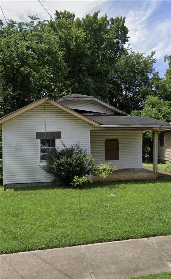 2111 Lyon Ave - Photo 1