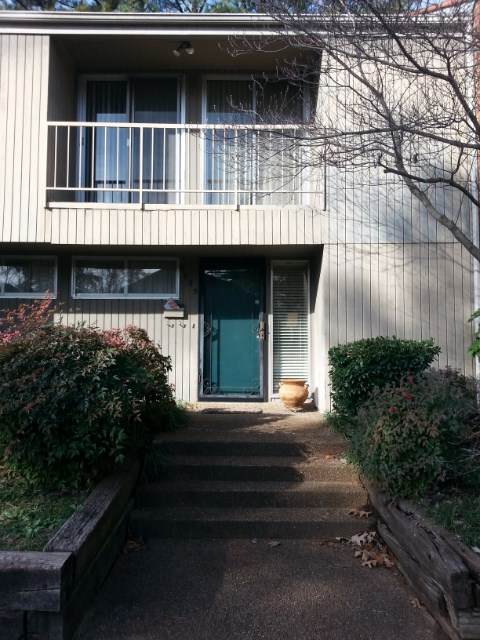 5725 Barfield Cir - Photo 1