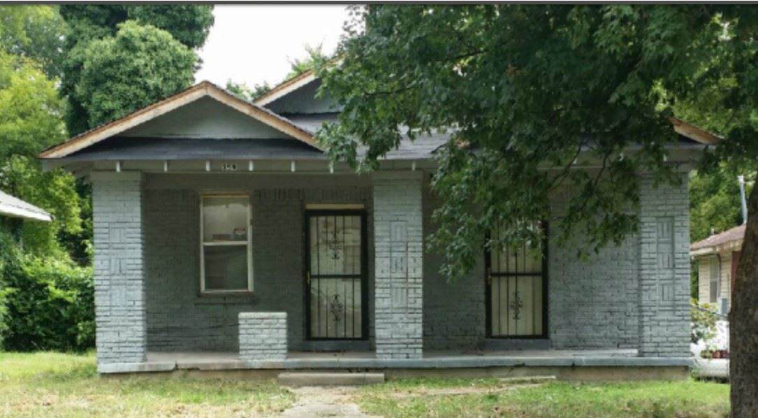 1590 Cameron St - Photo 1