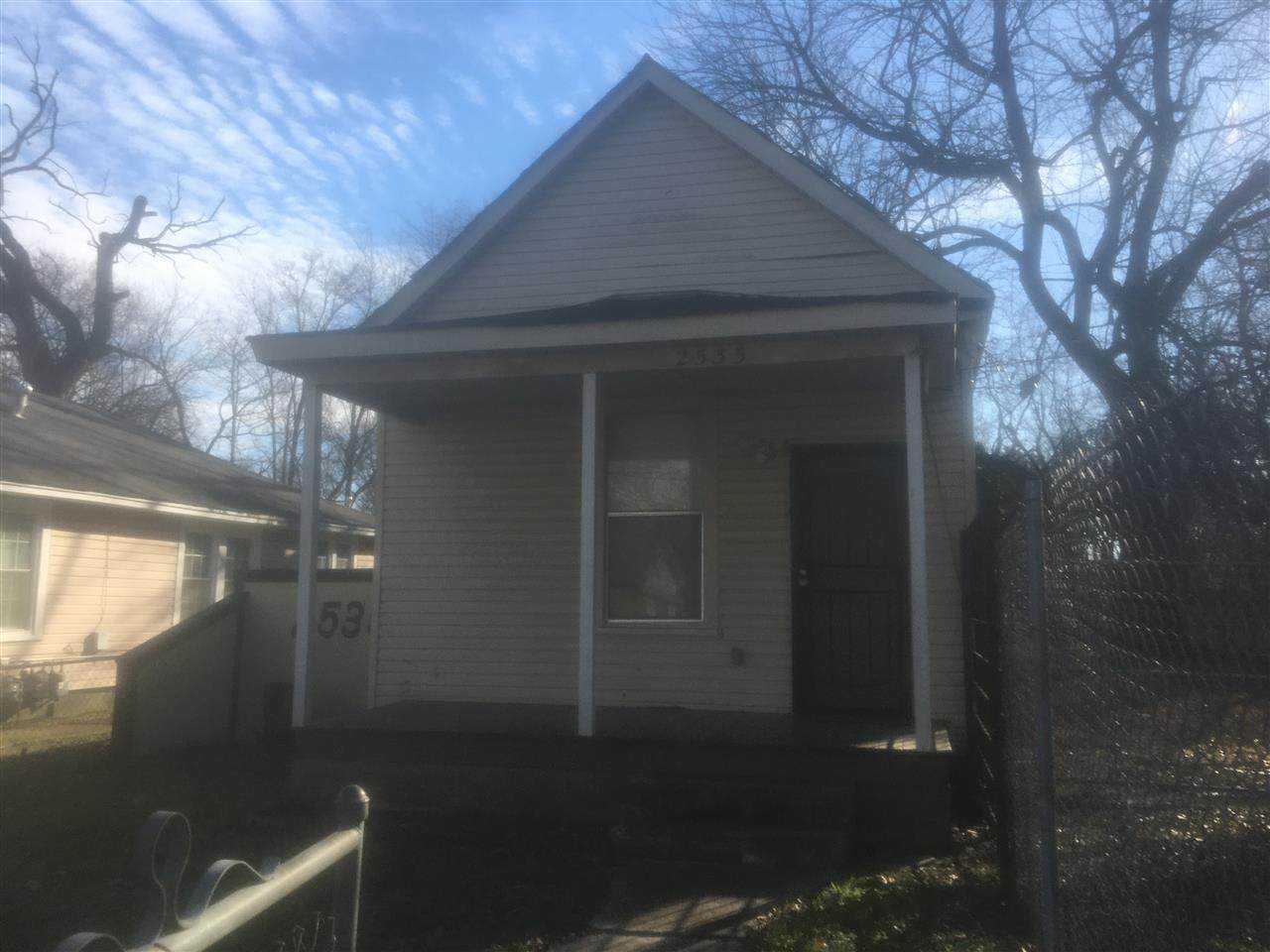 2535 Selman Ave - Photo 1