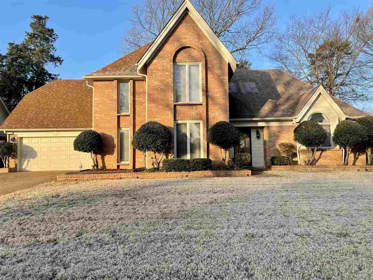 4525 Pinegate Dr - Photo 1