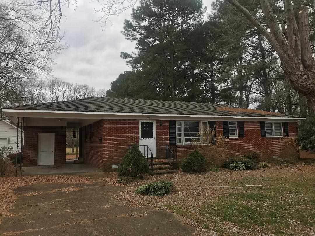 220 Ranch St - Photo 1