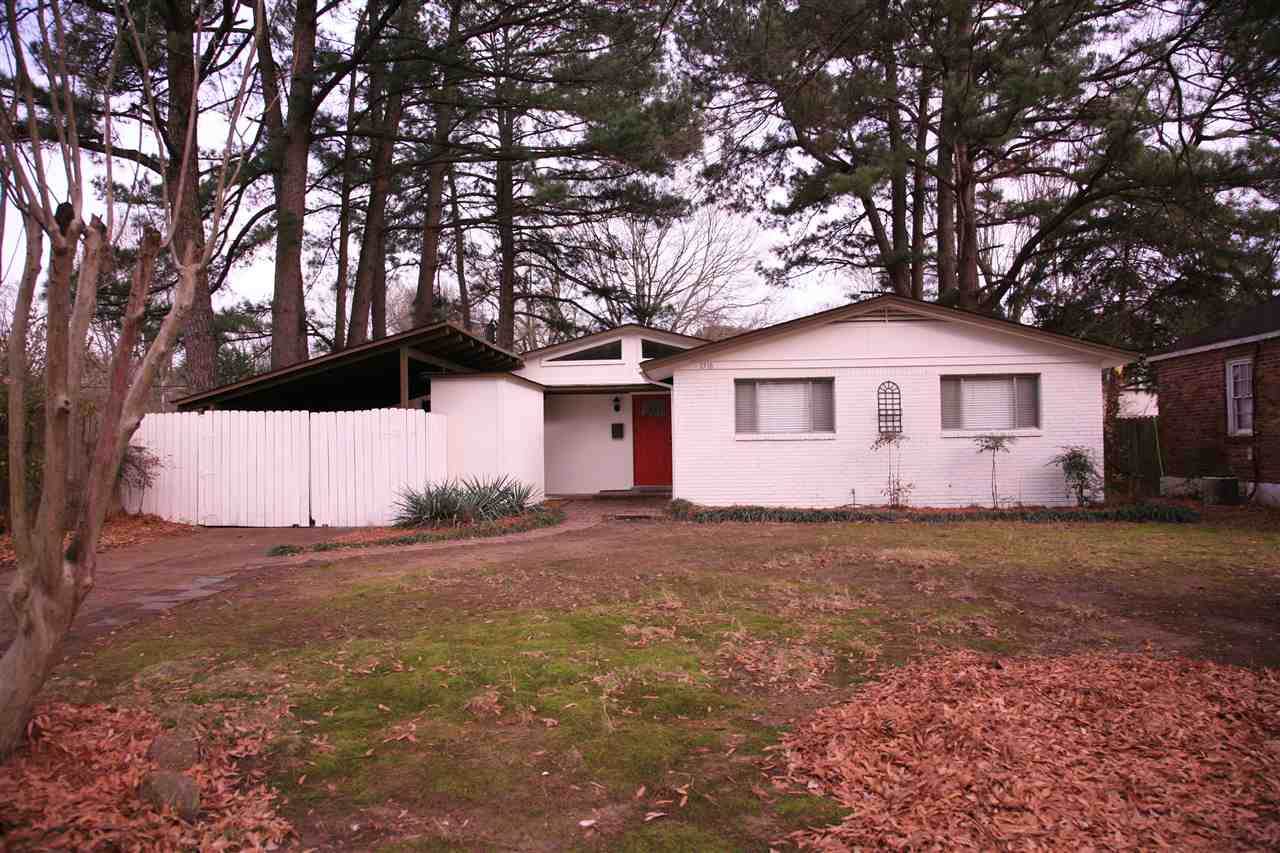 1516 Delmont Rd - Photo 1