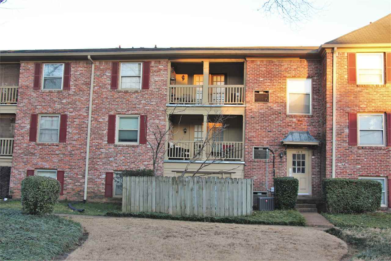 1208 Middle Ct - Photo 1