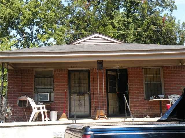 666 Waldorf St - Photo 1