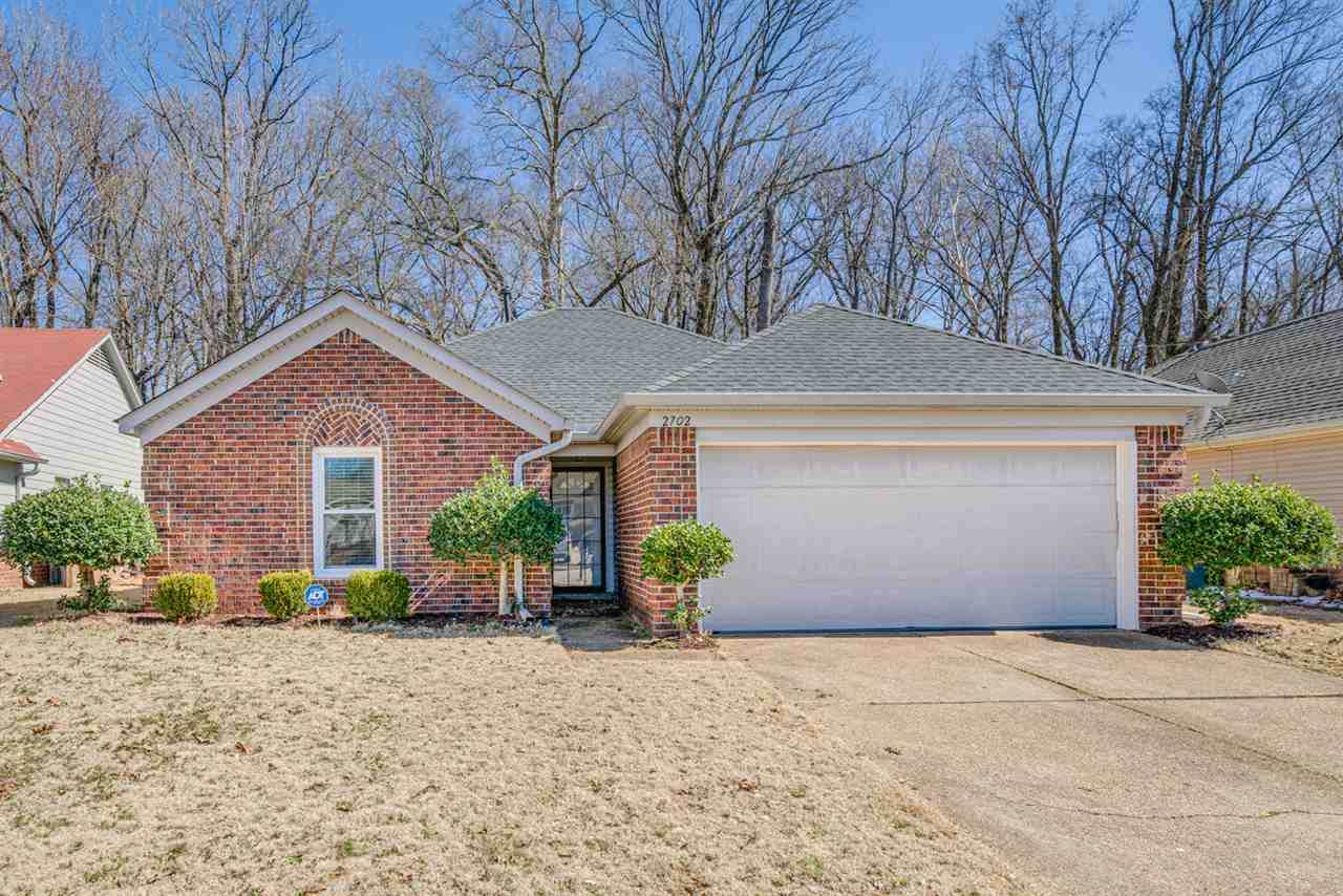 2702 Bay Pointe Cir - Photo 1