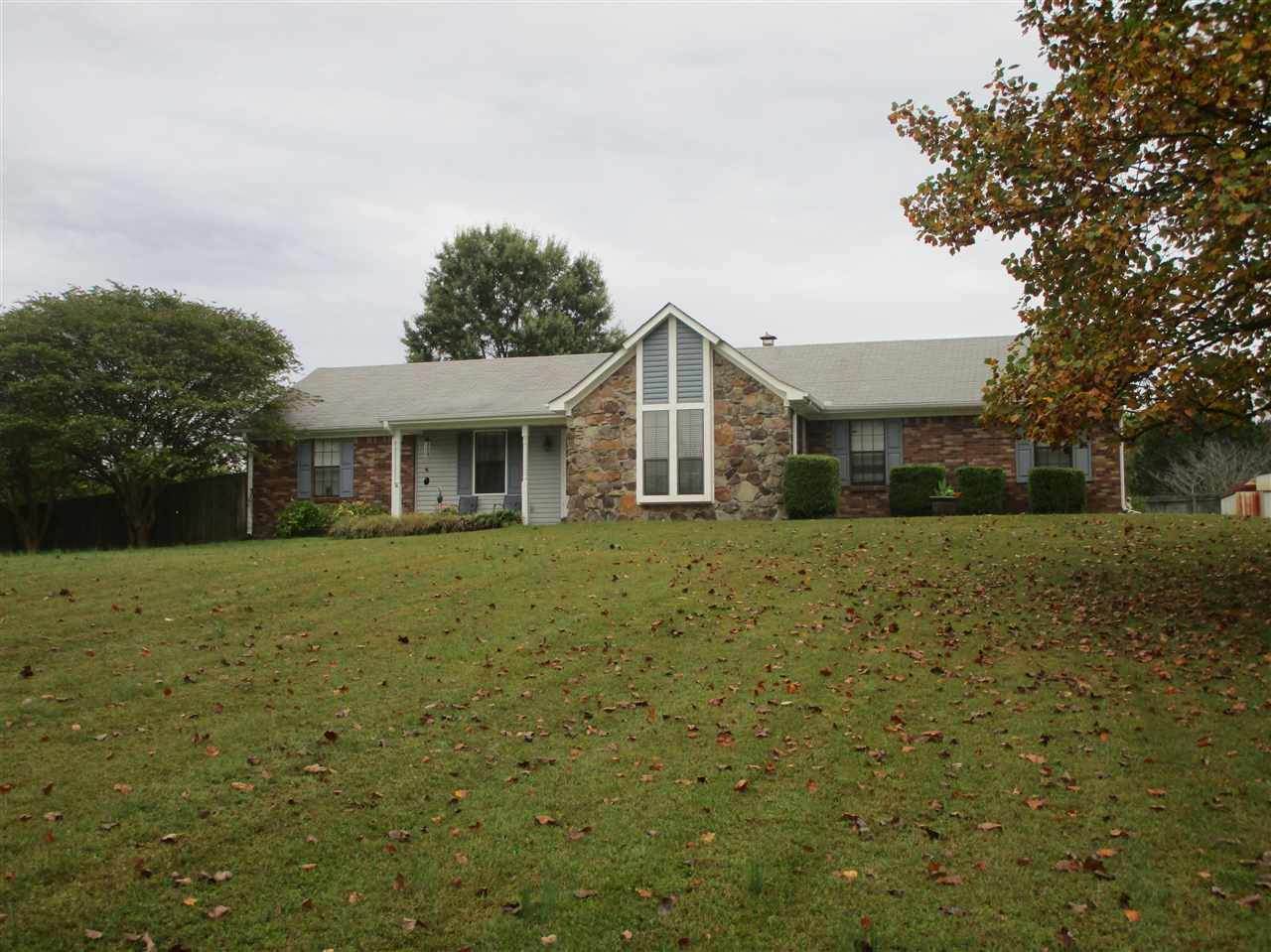 195 Comanche Dr - Photo 1