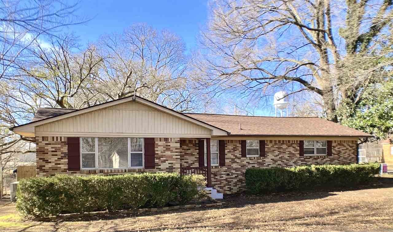 147 Alexander Dr - Photo 1
