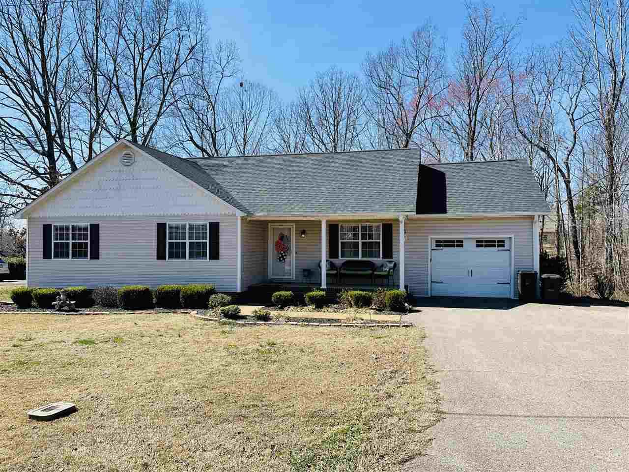 1391 High School Rd - Photo 1