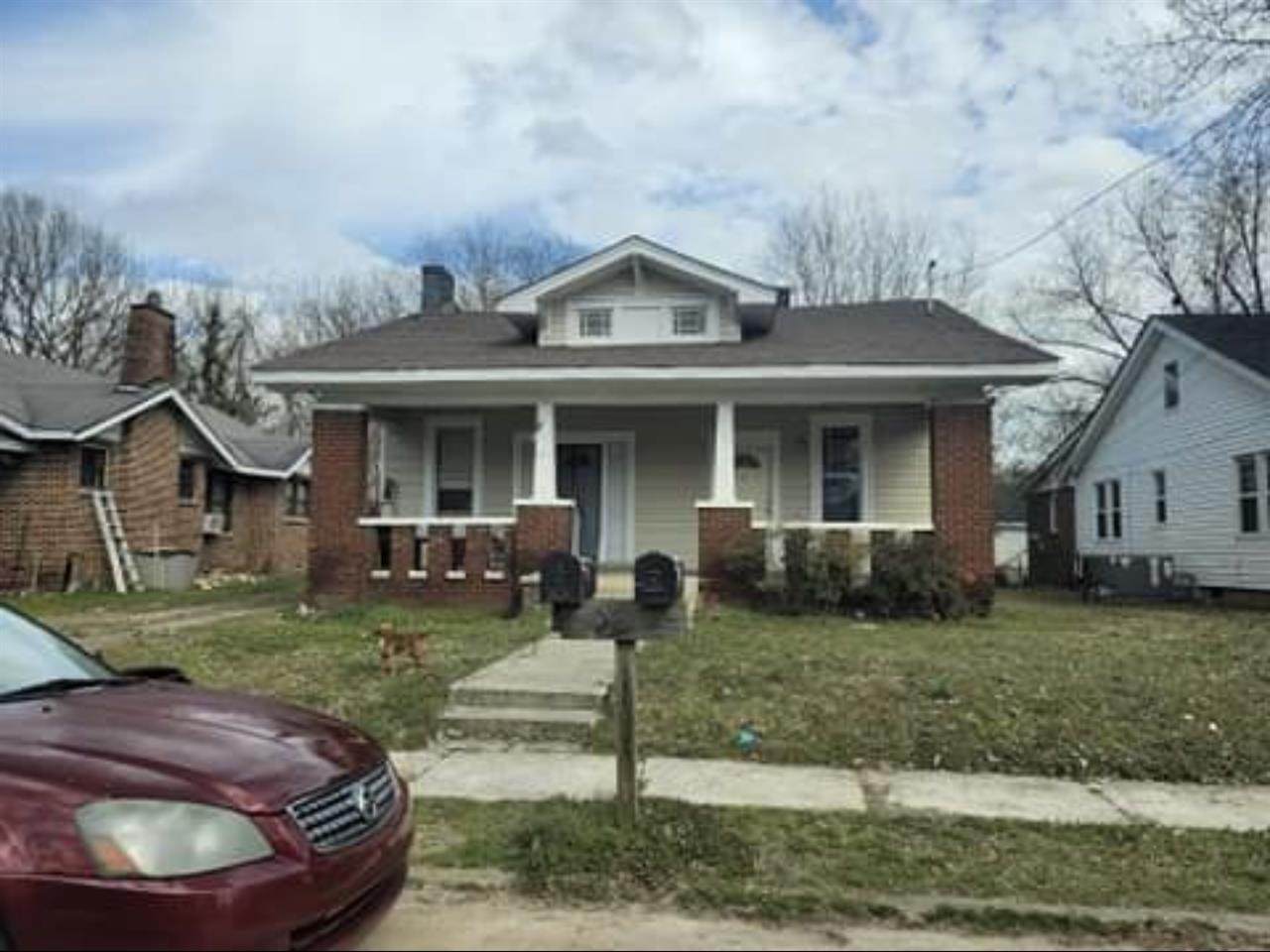 410 Burkett St - Photo 1