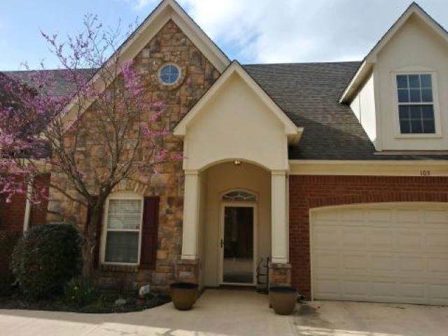 1601 Dexter Grove Ct - Photo 1