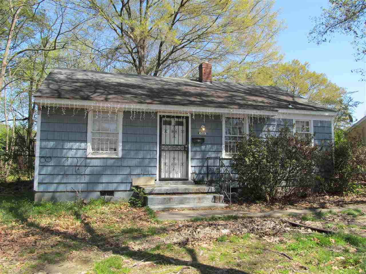 910 Waring Rd - Photo 1