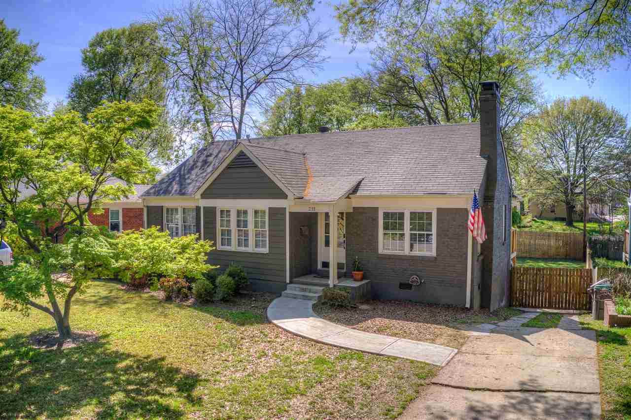 231 Edwin Cir - Photo 1
