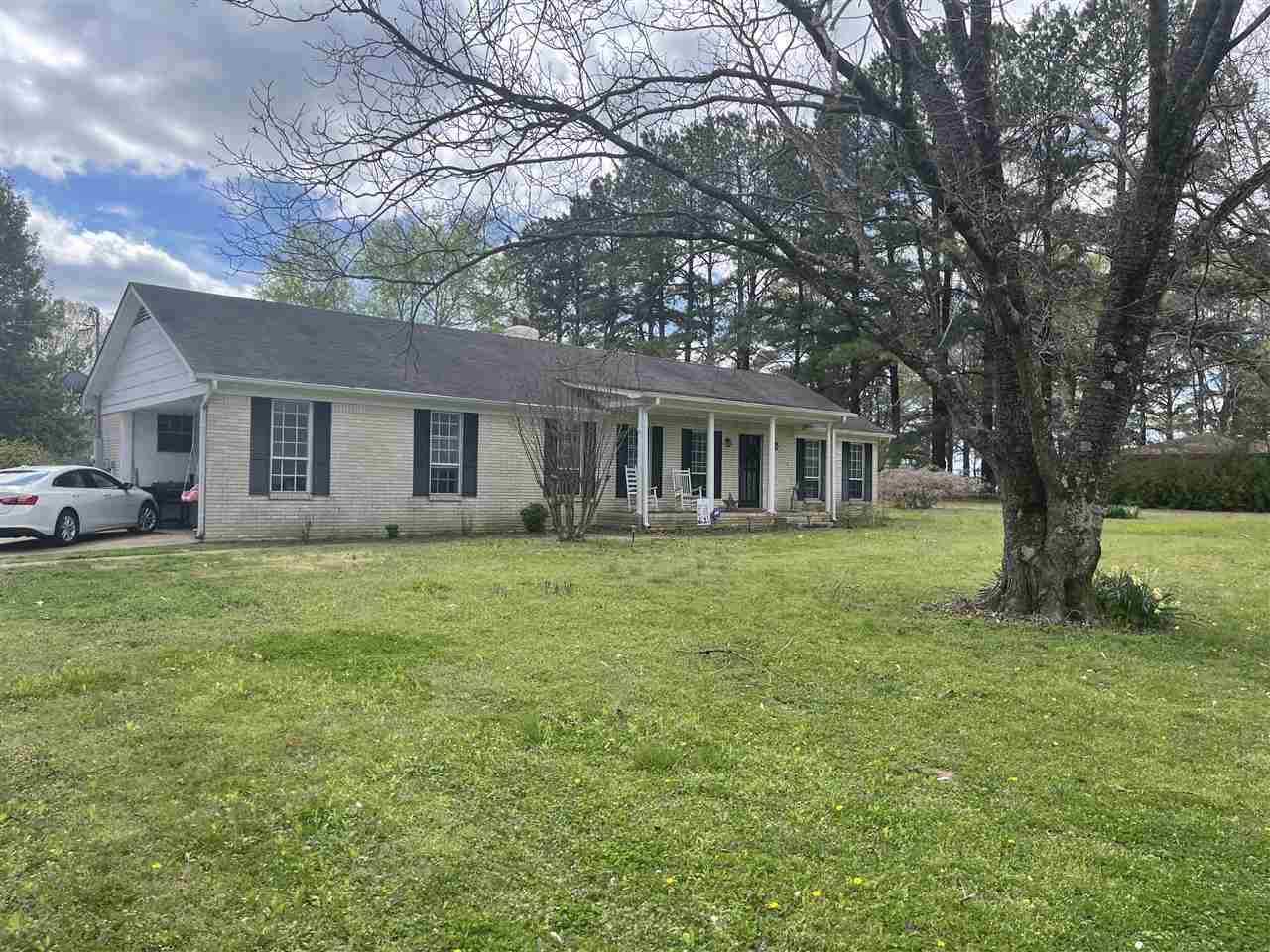 1120 Sellers Dr - Photo 1