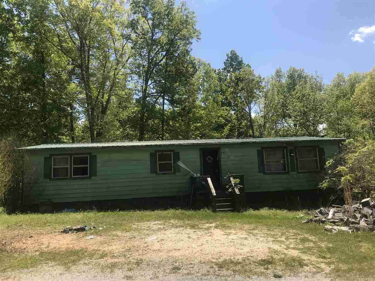 165 Hunt Ln - Photo 1