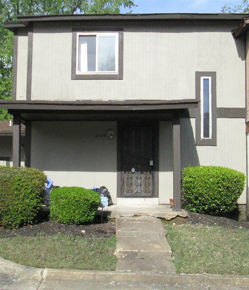 4729 Dandelion Ct - Photo 1