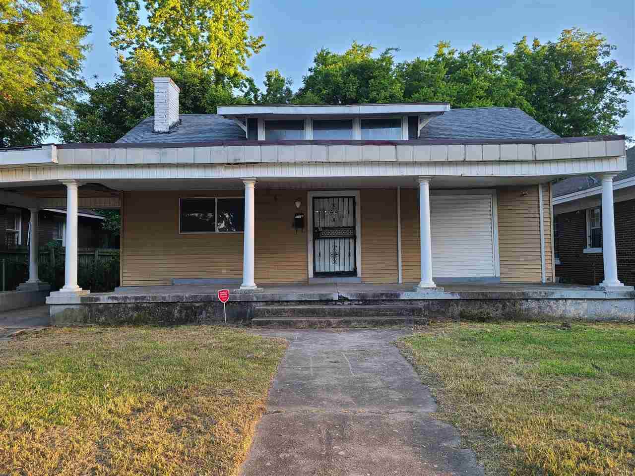 975 Faxon Ave - Photo 1