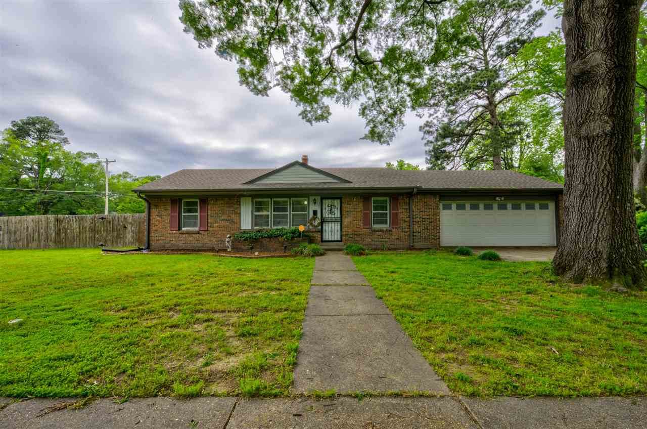1387 Dearing Rd - Photo 1